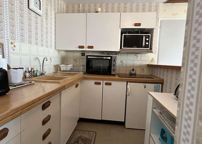 Appartement Bel 3 Pieces A L'herbaudiere, 2 Chambres, A Proximite - Fr-1-224b-130 *